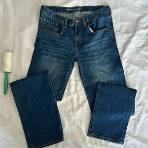 GapKids 1969 - 18 reg straight leg measurements in pics. No holes/distress